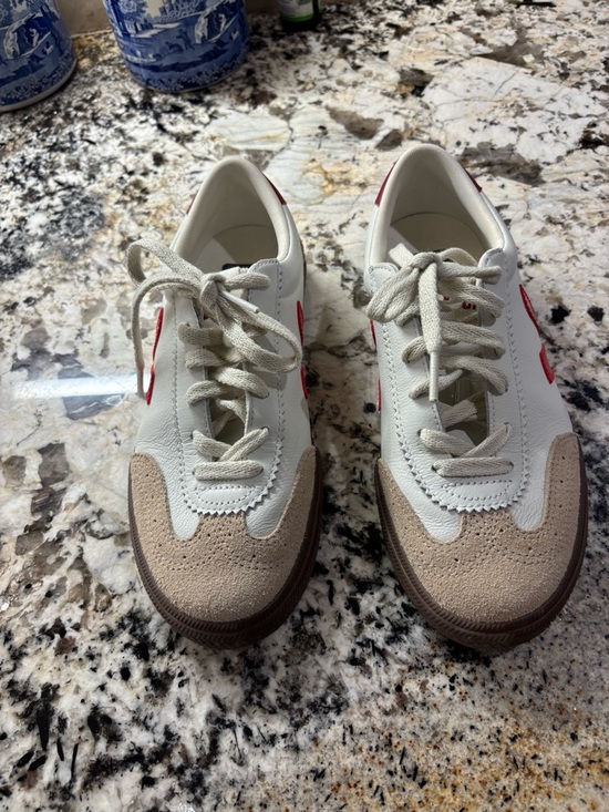 Veja Shoes - Veja Low-Top Leather Sneakers in White with V and Red Heel Tab Beige Suede